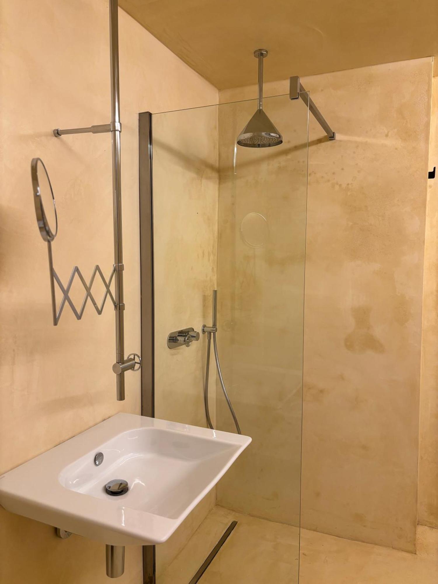 Alora Boutique Suites Lecce Bagian luar foto