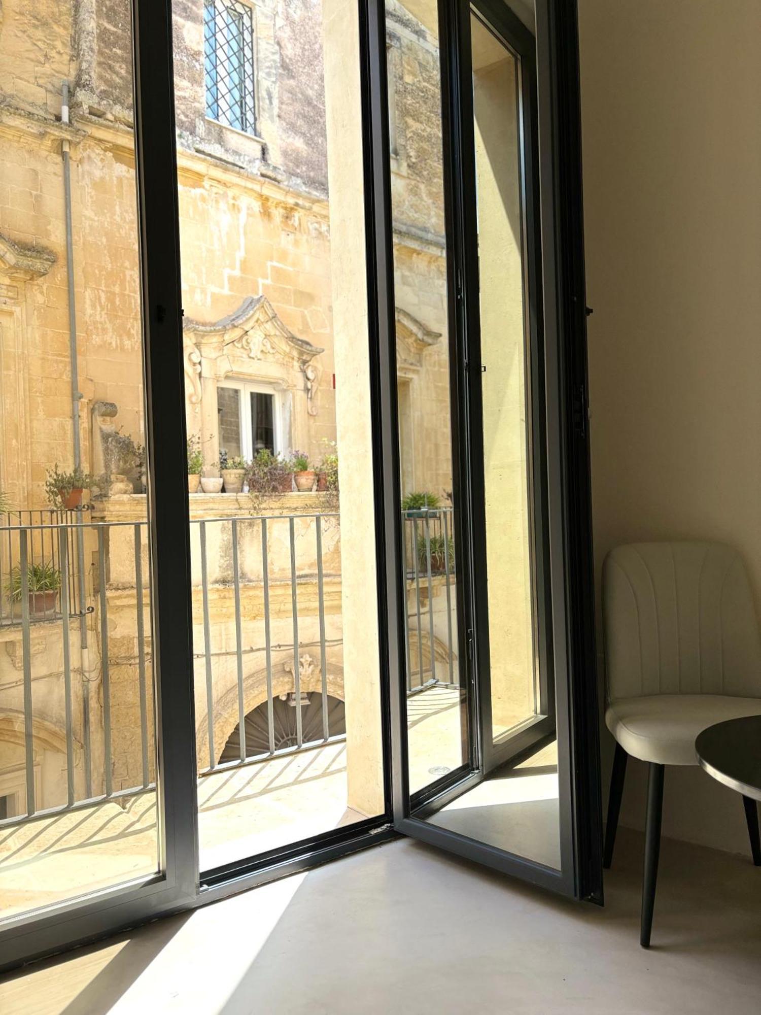 Alora Boutique Suites Lecce Bagian luar foto